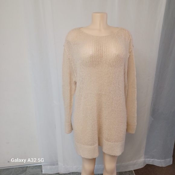 Free People Sweaters - Free People Cream Knit Sweater Size M